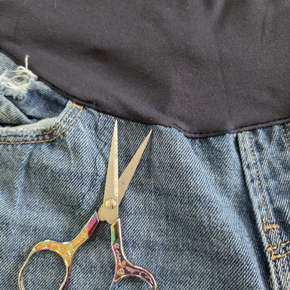 Old Navy Maternity Jean Women 10 / 10L Blue Taper High Rise Cropped Cotton Denim - Picture 15 of 16